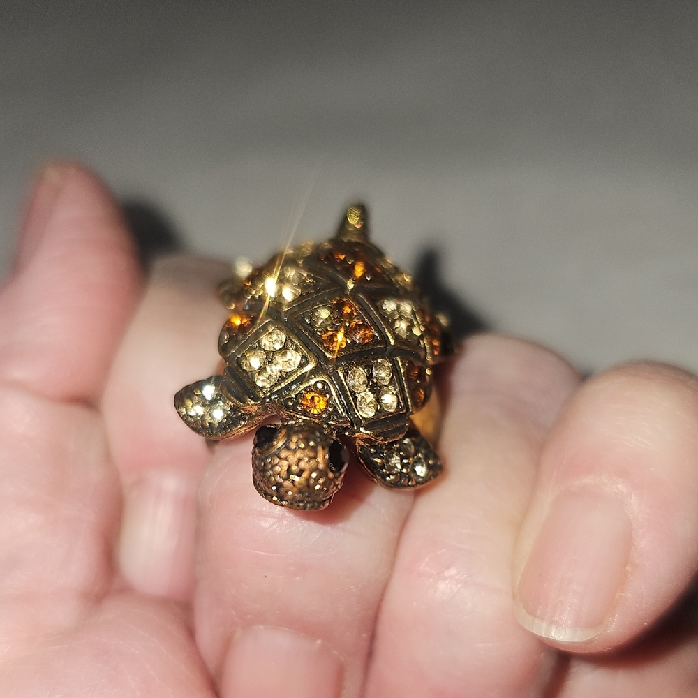 Gold And Brown Rhinestone Turtle Ring - image 1